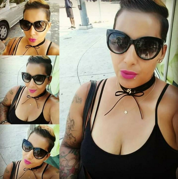 Meet your Posher, Jennifa - Picture 2 of 4